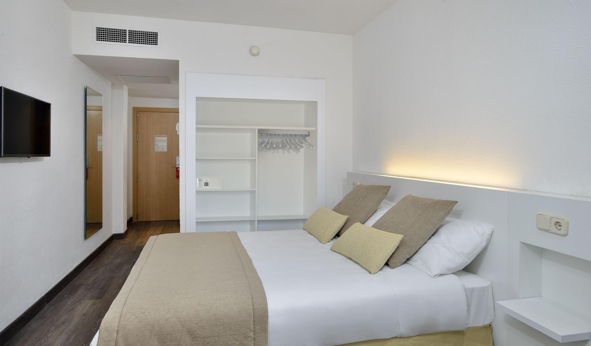 ซอล บาร์บาโดส Hotel มากาลุฟ ภายนอก รูปภาพ
