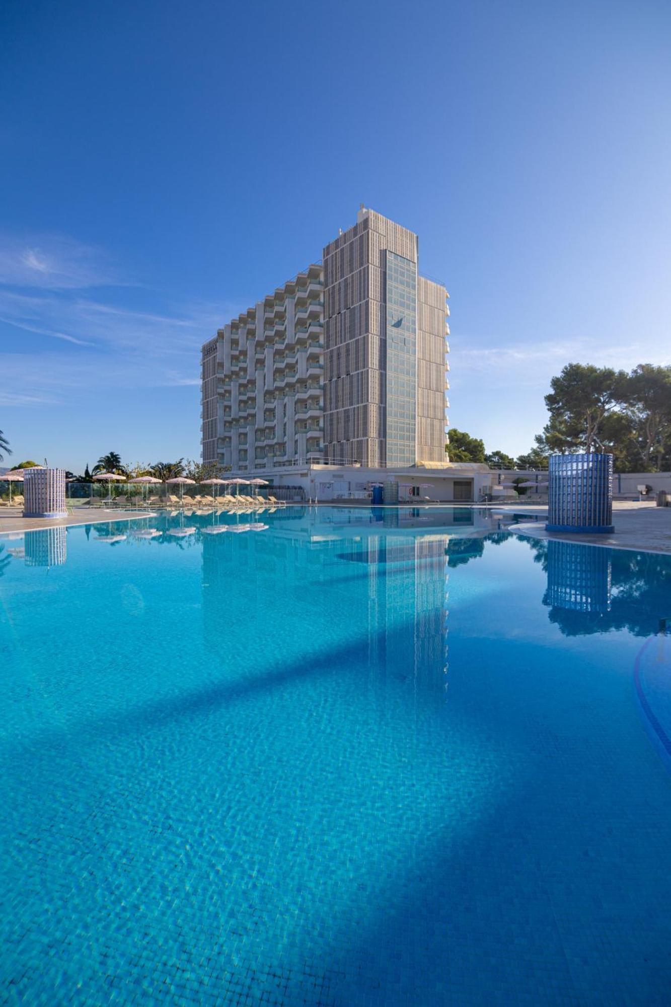 ซอล บาร์บาโดส Hotel มากาลุฟ ภายนอก รูปภาพ