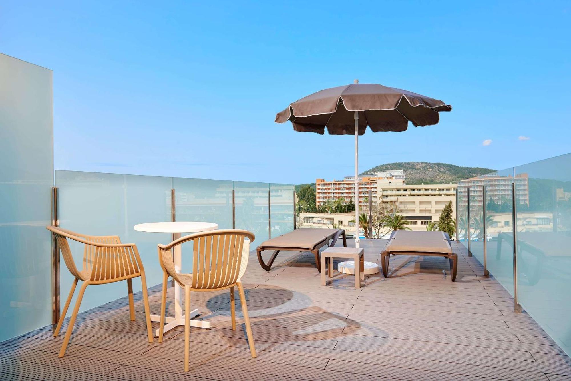 ซอล บาร์บาโดส Hotel มากาลุฟ ภายนอก รูปภาพ