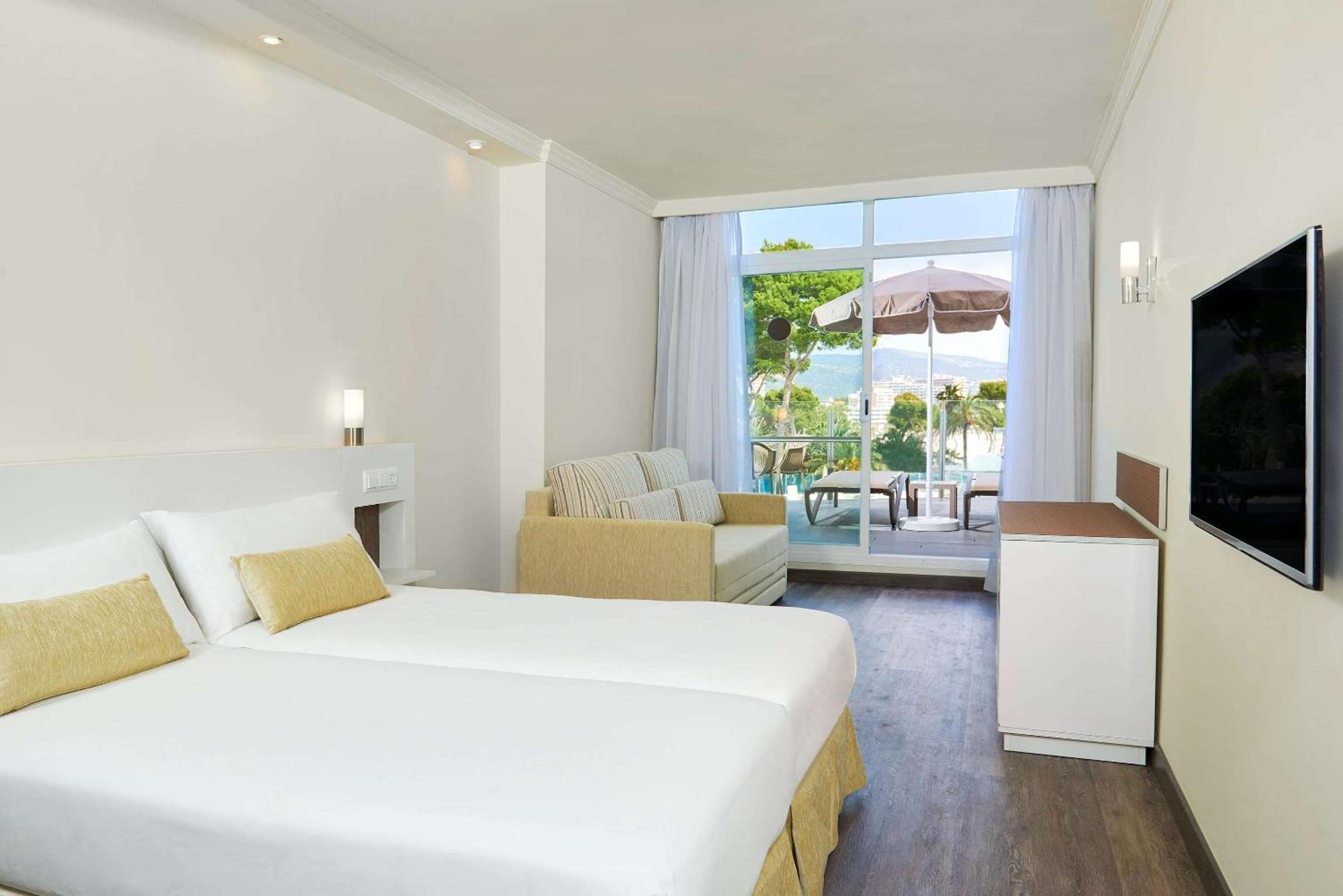 ซอล บาร์บาโดส Hotel มากาลุฟ ภายนอก รูปภาพ