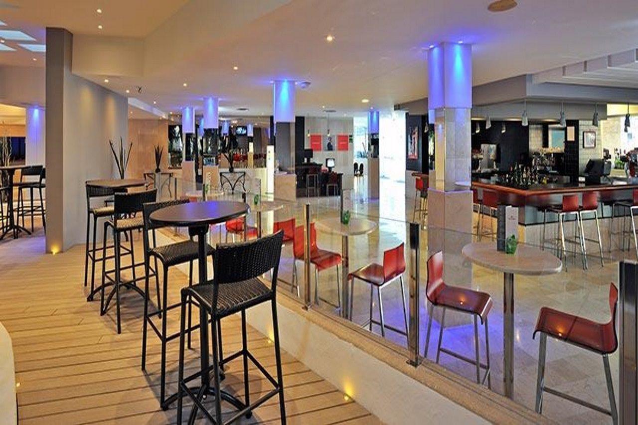 ซอล บาร์บาโดส Hotel มากาลุฟ ภายนอก รูปภาพ